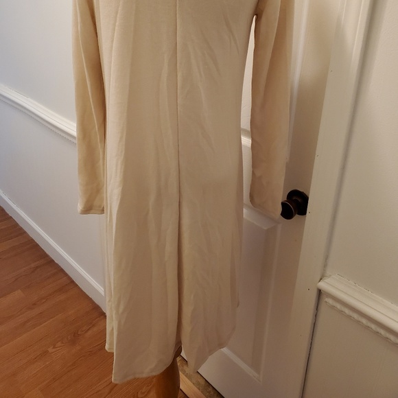 Long lite weight cardigan - Picture 5 of 8